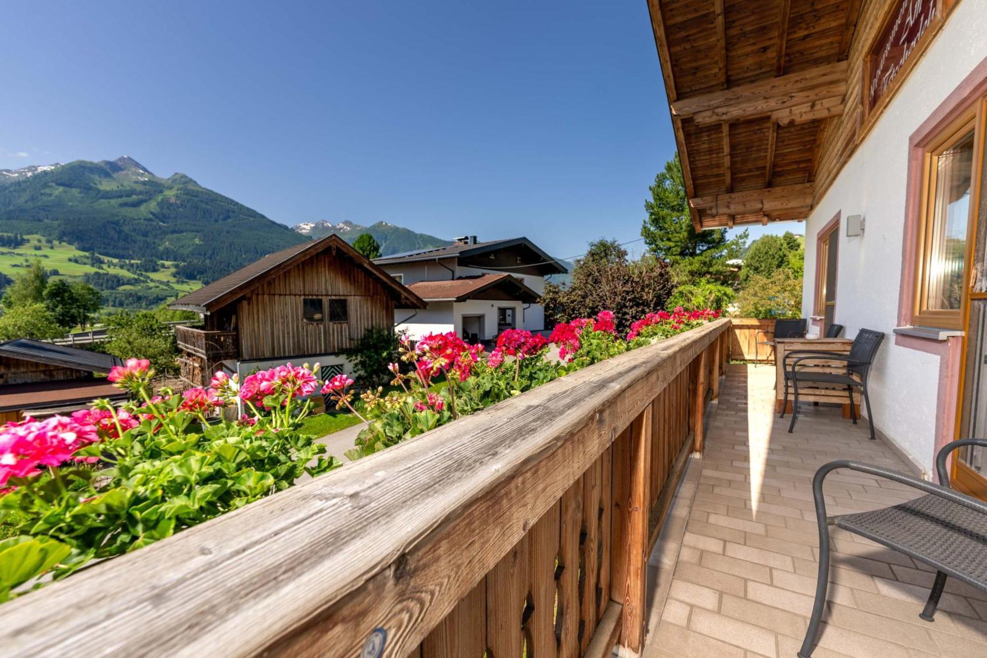 Appartement Am Tatscherlehen Piesendorf Esterno foto