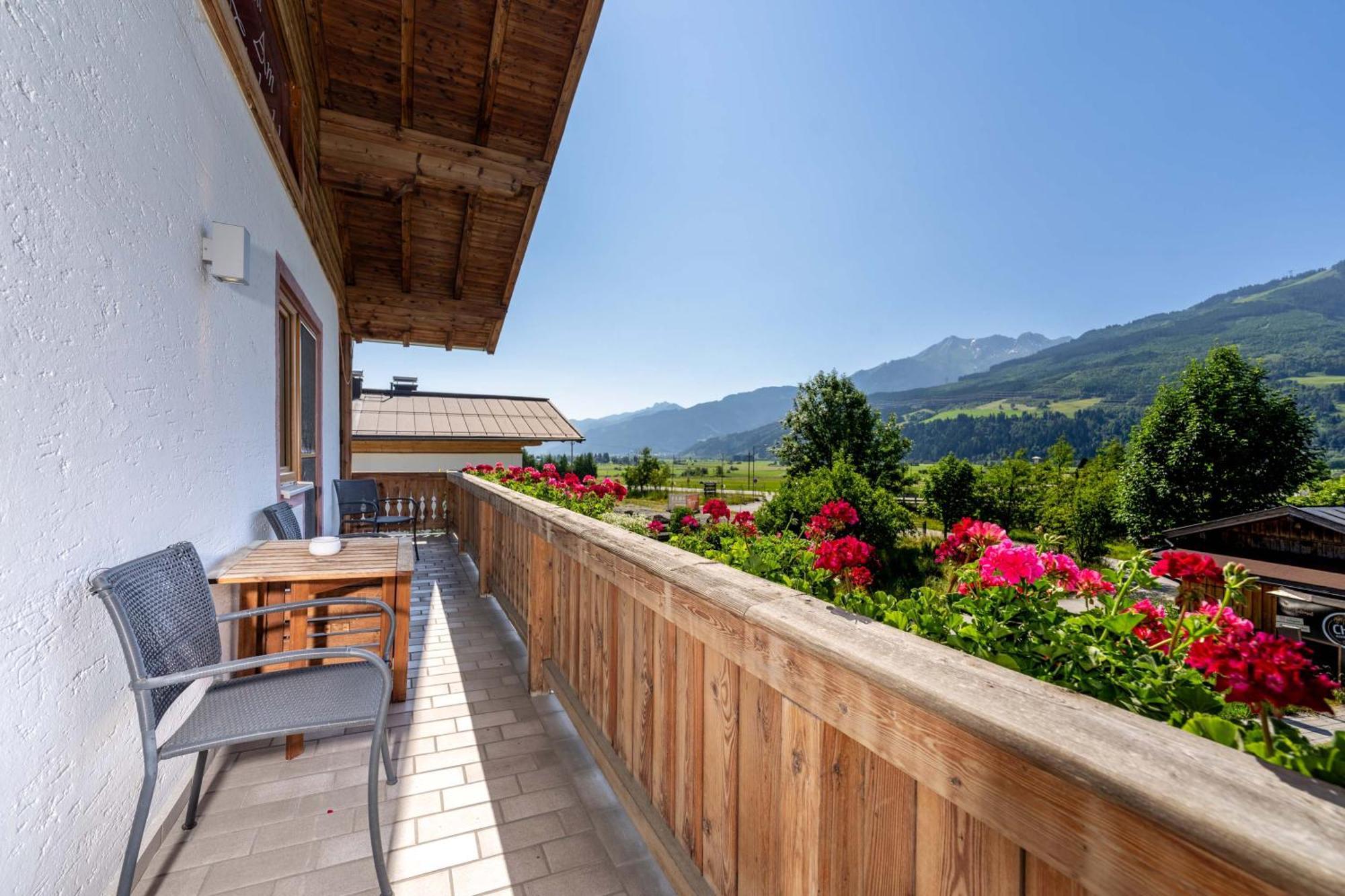 Appartement Am Tatscherlehen Piesendorf Esterno foto